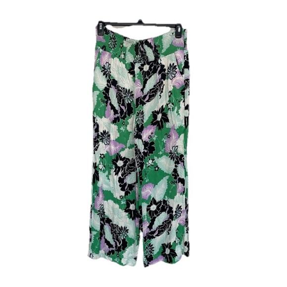 Maeve Anthropologie Saria Smocked Wide-Leg Floral Purple Green Pants XS Boho Ae8 - Picture 3 of 8